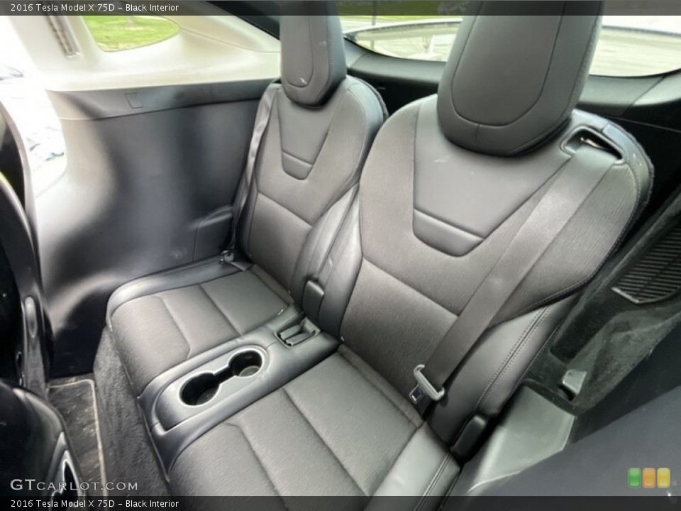 Black Interior Rear Seat for the 2016 Tesla Model X 75D #144943899