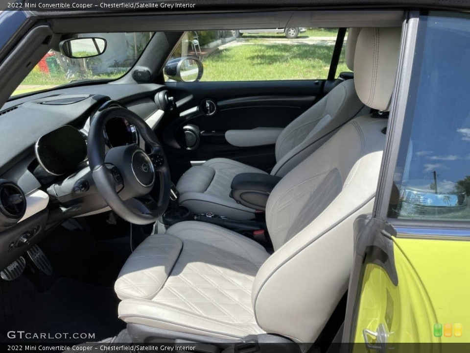 Chesterfield/Satellite Grey Interior Photo for the 2022 Mini Convertible Cooper #144974780