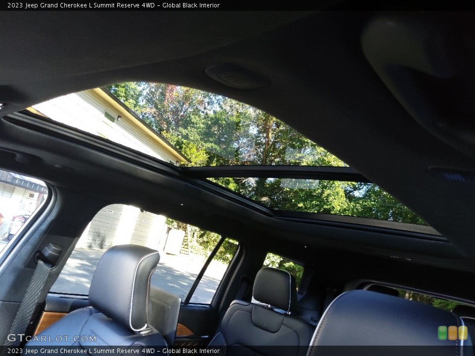 Global Black Interior Sunroof for the 2023 Jeep Grand Cherokee L Summit Reserve 4WD #144976504