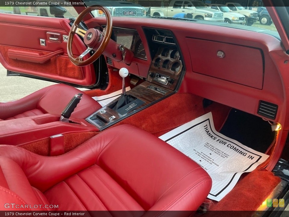 Red Interior Photo for the 1979 Chevrolet Corvette Coupe #144984334