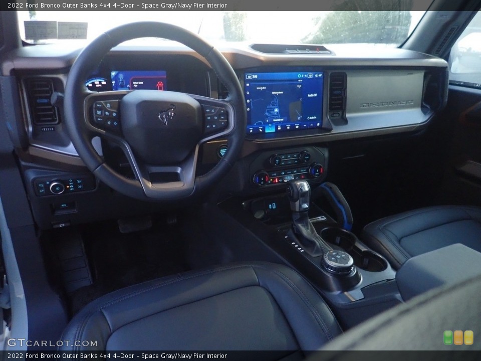 Space Gray/Navy Pier Interior Photo for the 2022 Ford Bronco Outer Banks 4x4 4-Door #144984352