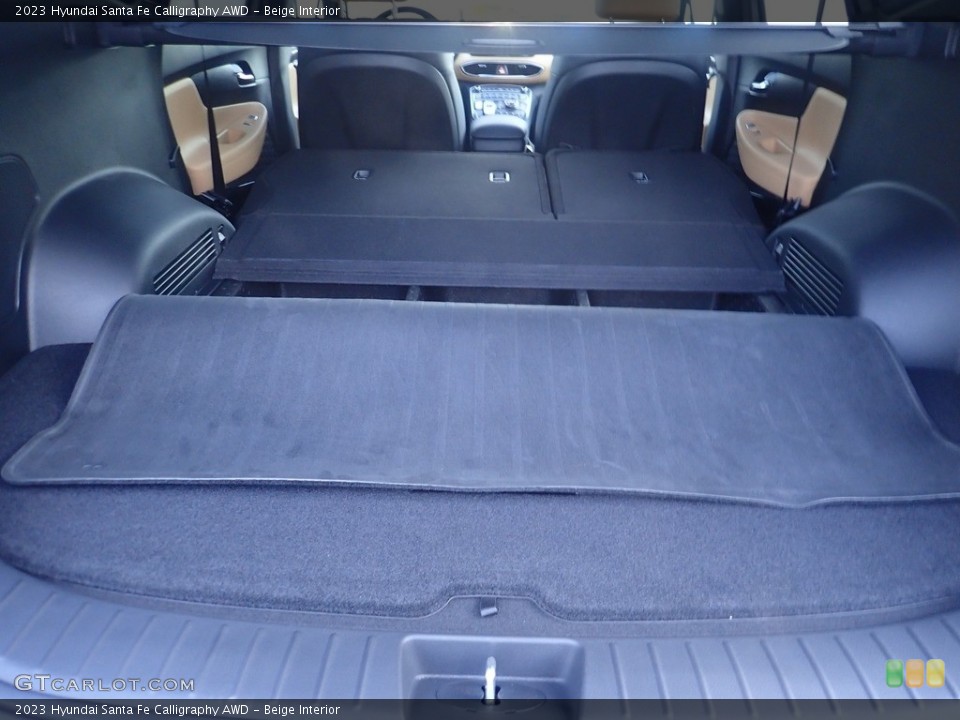 Beige Interior Trunk for the 2023 Hyundai Santa Fe Calligraphy AWD #144986983