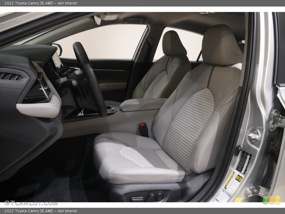 Ash Interior Photo for the 2022 Toyota Camry SE AWD #144992001
