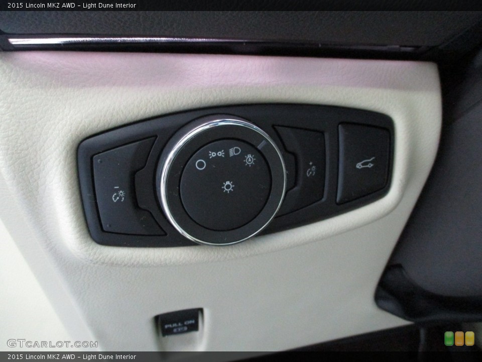 Light Dune Interior Controls for the 2015 Lincoln MKZ AWD #144996098