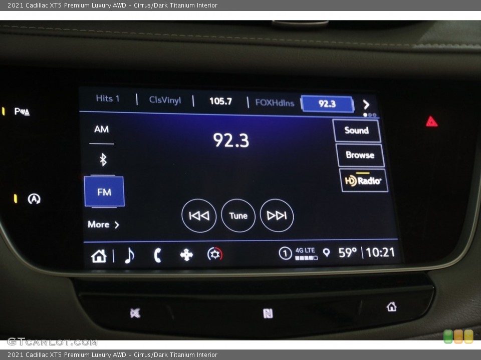 Cirrus/Dark Titanium Interior Controls for the 2021 Cadillac XT5 Premium Luxury AWD #145021057