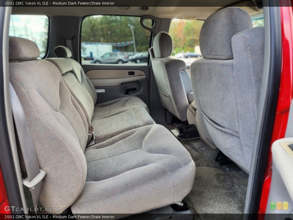 Medium Dark Pewter/Shale Interior Rear Seat for the 2001 GMC Yukon XL SLE #145031194