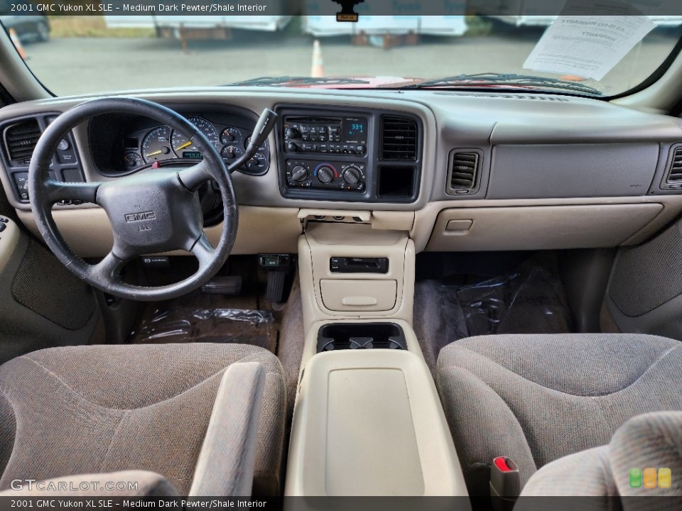 Medium Dark Pewter/Shale Interior Dashboard for the 2001 GMC Yukon XL SLE #145031255