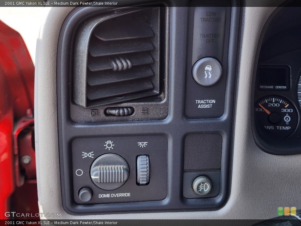 Medium Dark Pewter/Shale Interior Controls for the 2001 GMC Yukon XL SLE #145031482