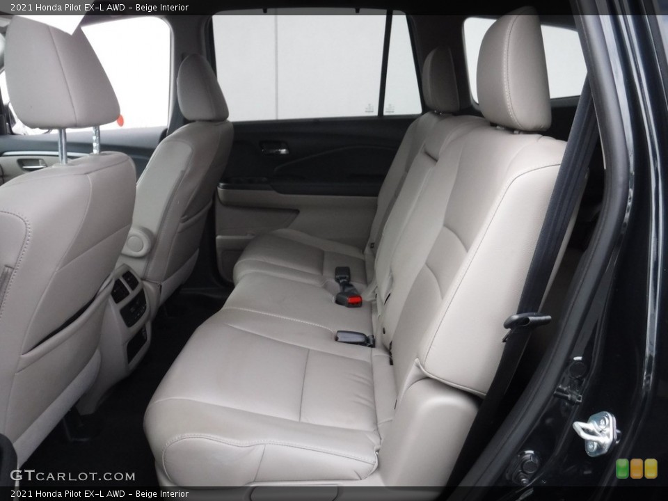 Beige Interior Rear Seat for the 2021 Honda Pilot EX-L AWD #145034350