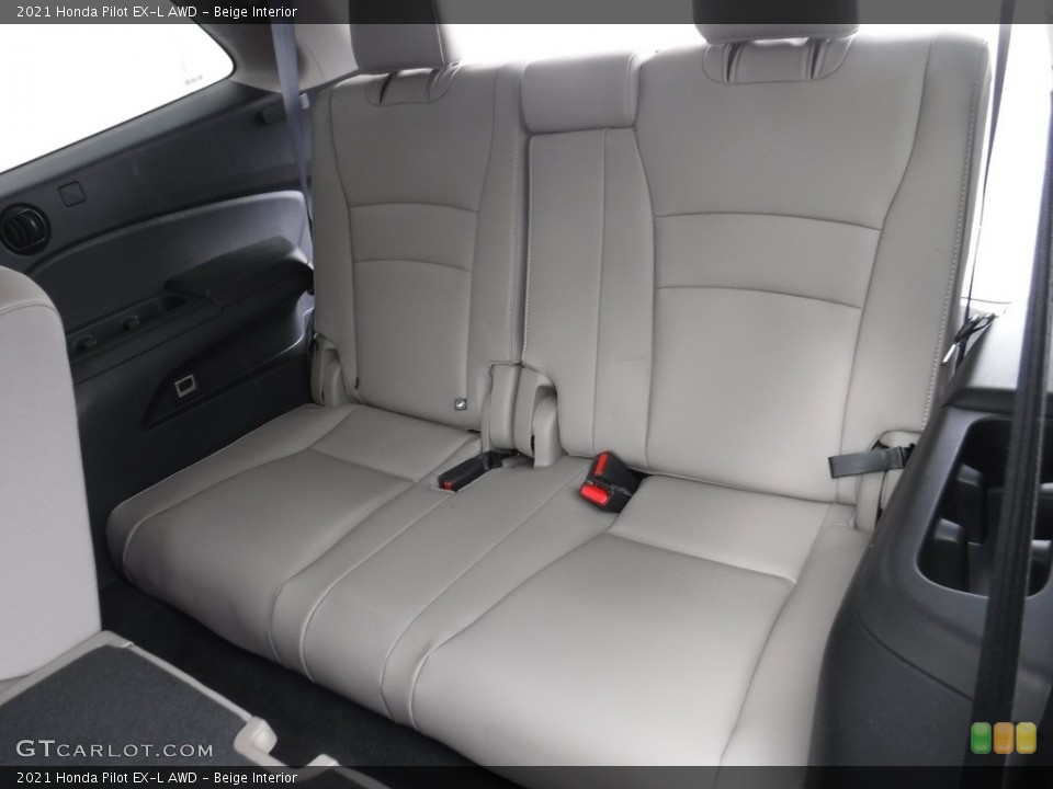 Beige Interior Rear Seat for the 2021 Honda Pilot EX-L AWD #145034368