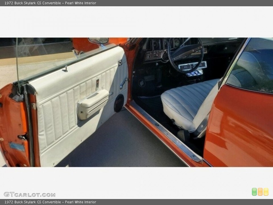 Pearl White Interior Door Panel for the 1972 Buick Skylark GS Convertible #145035901