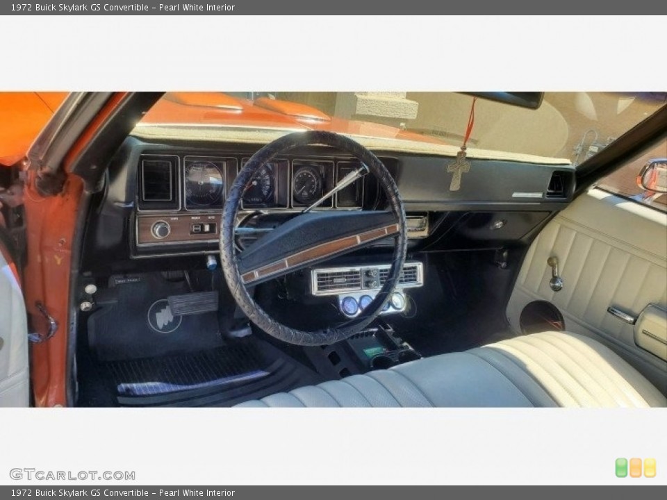 Pearl White 1972 Buick Skylark Interiors