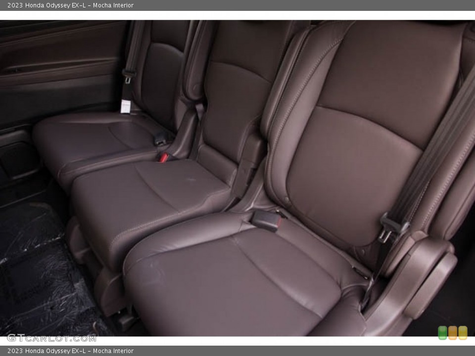 Mocha Interior Rear Seat for the 2023 Honda Odyssey EX-L #145042053