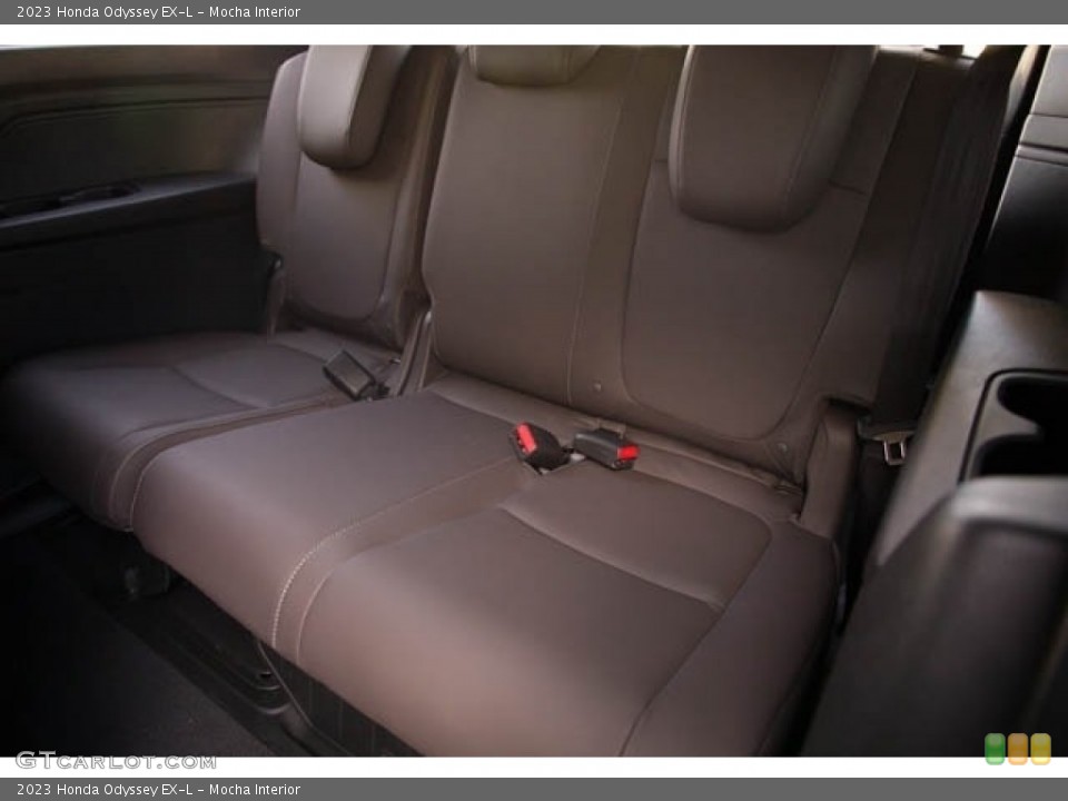 Mocha Interior Rear Seat for the 2023 Honda Odyssey EX-L #145042092