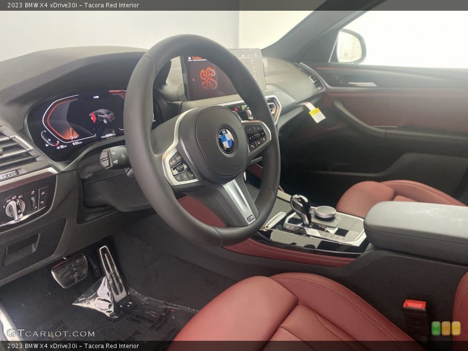 Tacora Red Interior Photo for the 2023 BMW X4 xDrive30i #145045430