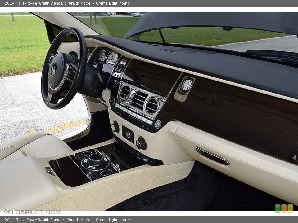 Creme Light Interior Dashboard for the 2014 Rolls-Royce Wraith  #145050690