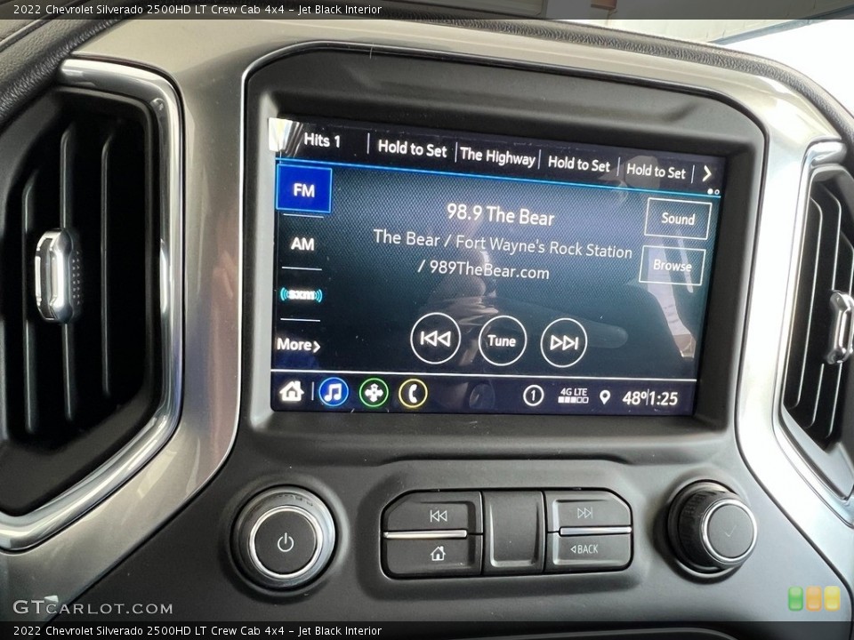 Jet Black Interior Controls for the 2022 Chevrolet Silverado 2500HD LT Crew Cab 4x4 #145052485