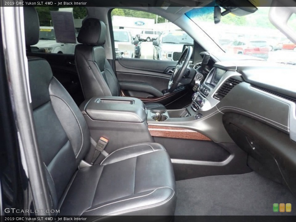 Jet Black Interior Front Seat for the 2019 GMC Yukon SLT 4WD #145080936
