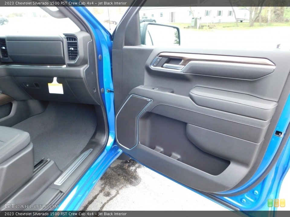 Jet Black Interior Door Panel for the 2023 Chevrolet Silverado 1500 RST Crew Cab 4x4 #145082388