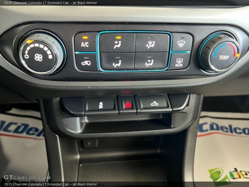 Jet Black Interior Controls for the 2015 Chevrolet Colorado LT Extended Cab #145094283