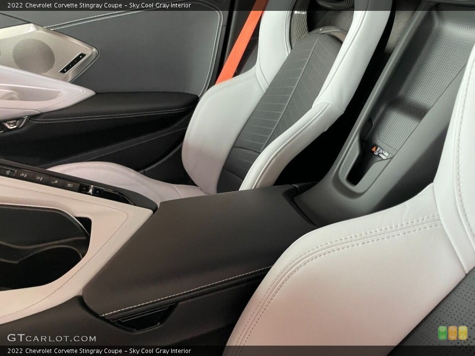 Sky Cool Gray 2022 Chevrolet Corvette Interiors