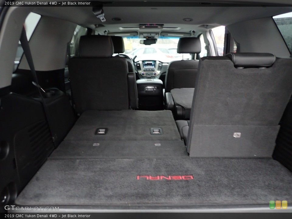 Jet Black Interior Trunk for the 2019 GMC Yukon Denali 4WD #145104191