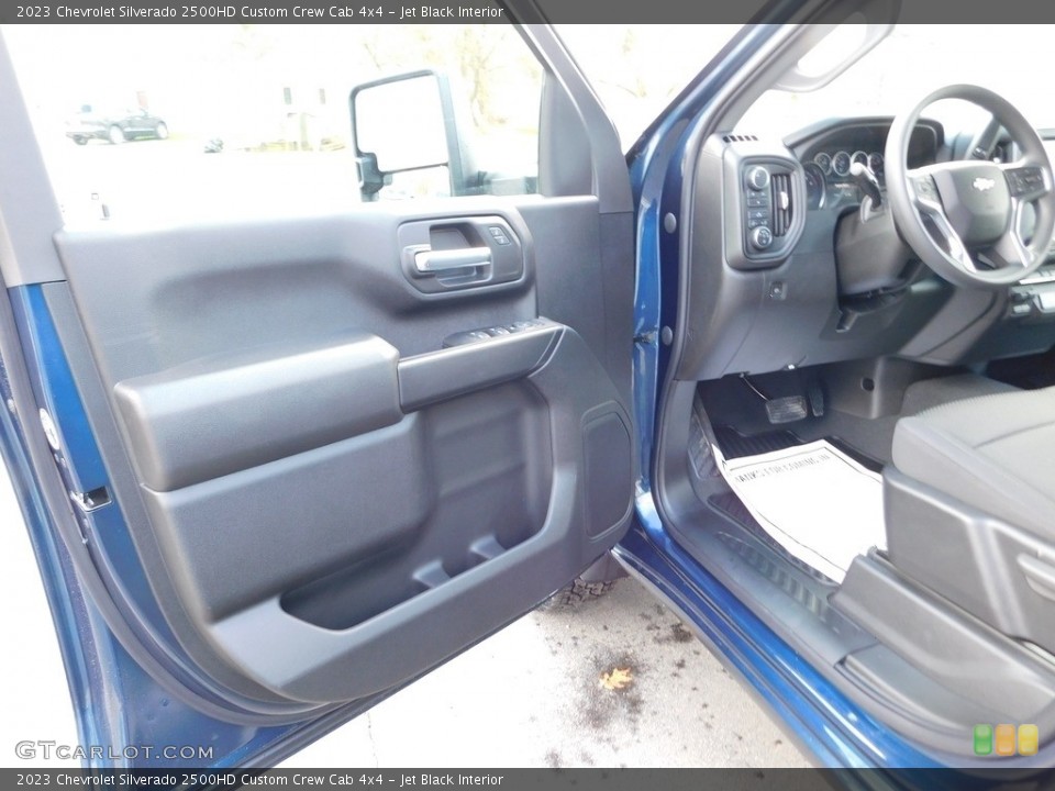 Jet Black Interior Front Seat for the 2023 Chevrolet Silverado 2500HD Custom Crew Cab 4x4 #145109359