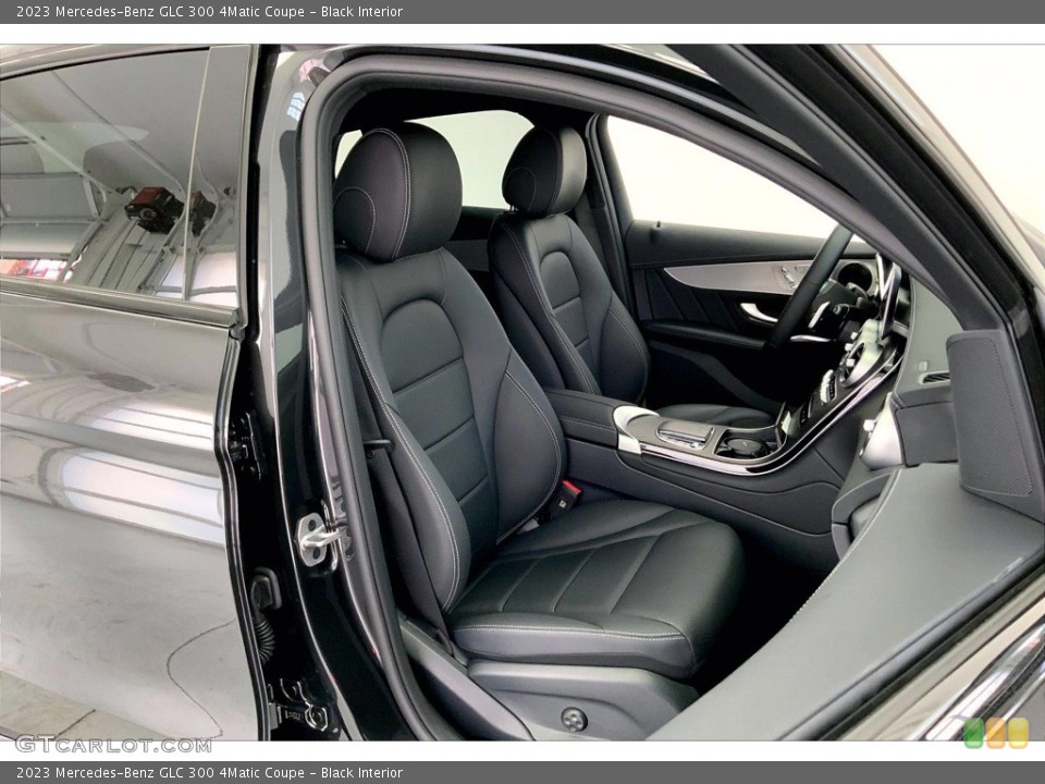 Black Interior Photo for the 2023 Mercedes-Benz GLC 300 4Matic Coupe #145109920