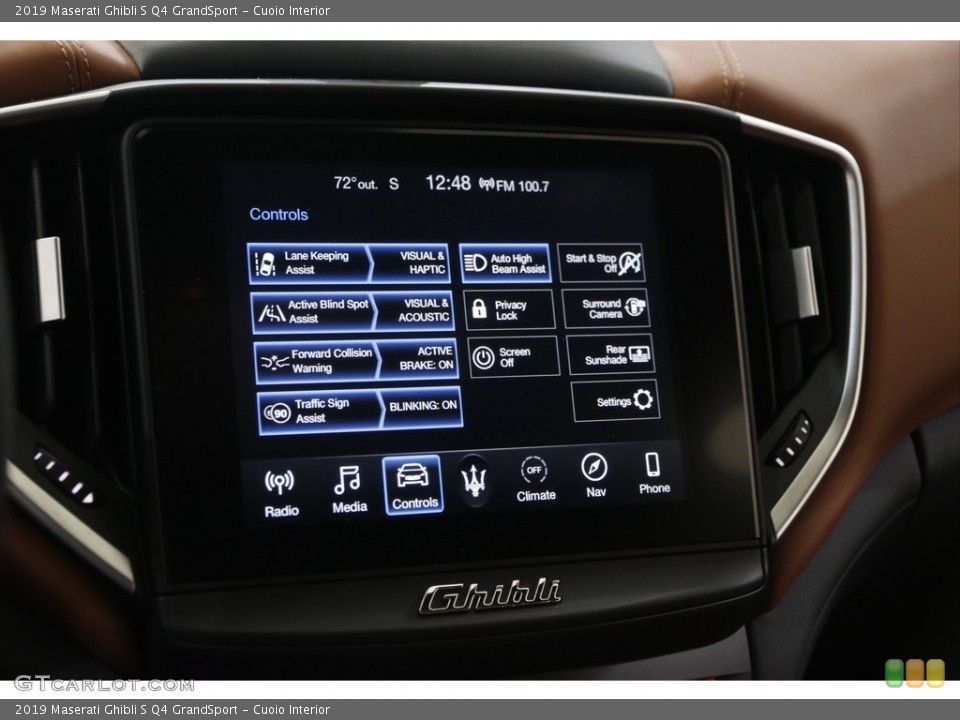 Cuoio Interior Controls for the 2019 Maserati Ghibli S Q4 GrandSport #145125807