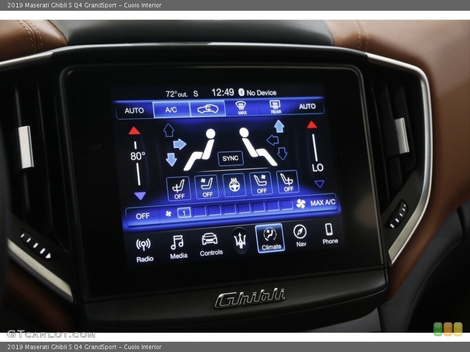 Cuoio Interior Controls for the 2019 Maserati Ghibli S Q4 GrandSport #145125855