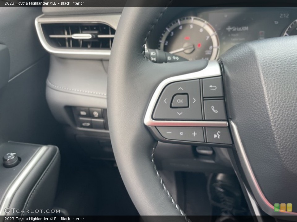 Black Interior Steering Wheel for the 2023 Toyota Highlander XLE #145132864