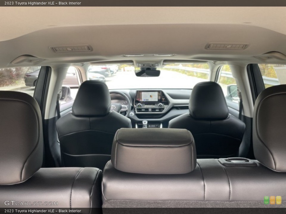 Black Interior Rear Seat for the 2023 Toyota Highlander XLE #145132991