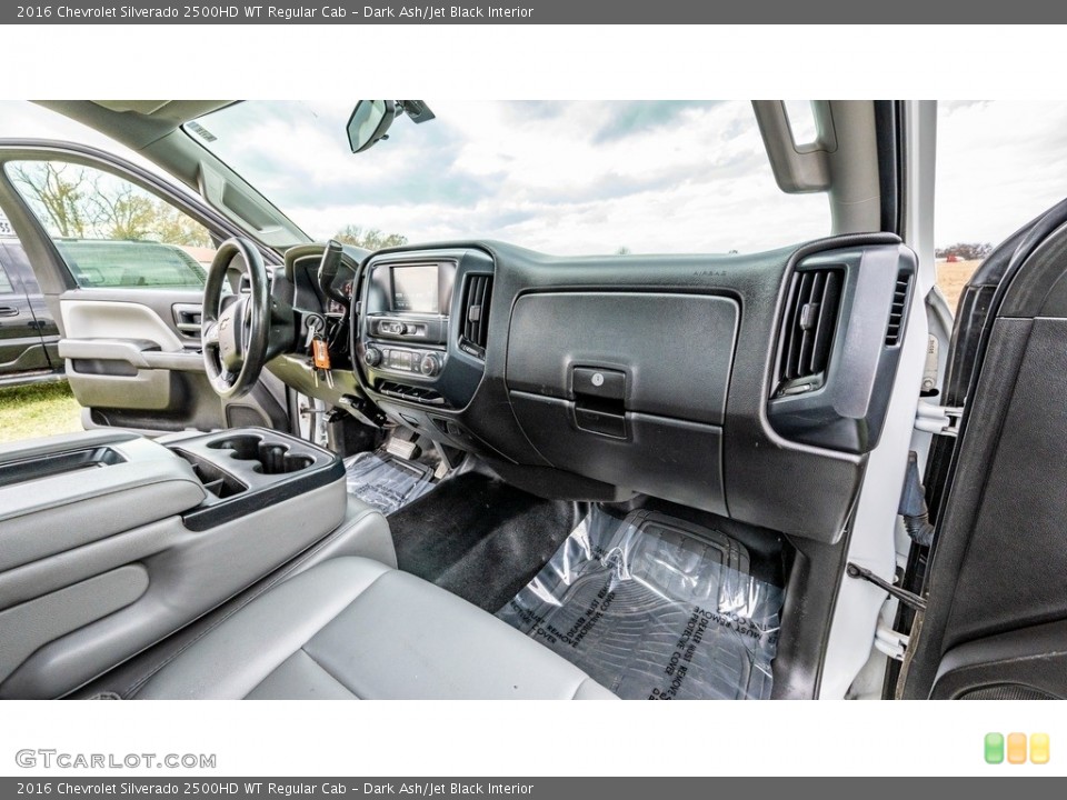 Dark Ash/Jet Black Interior Dashboard for the 2016 Chevrolet Silverado 2500HD WT Regular Cab #145132994