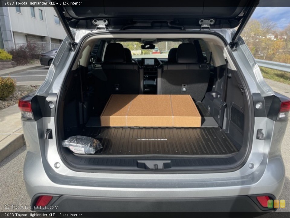Black Interior Trunk for the 2023 Toyota Highlander XLE #145134635