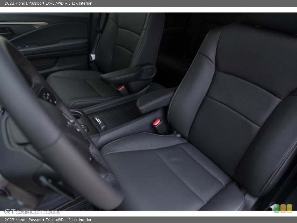 Black Interior Front Seat for the 2023 Honda Passport EX-L AWD #145134791