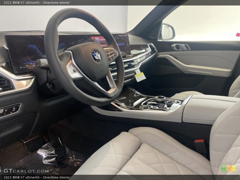 Silverstone 2023 BMW X7 Interiors