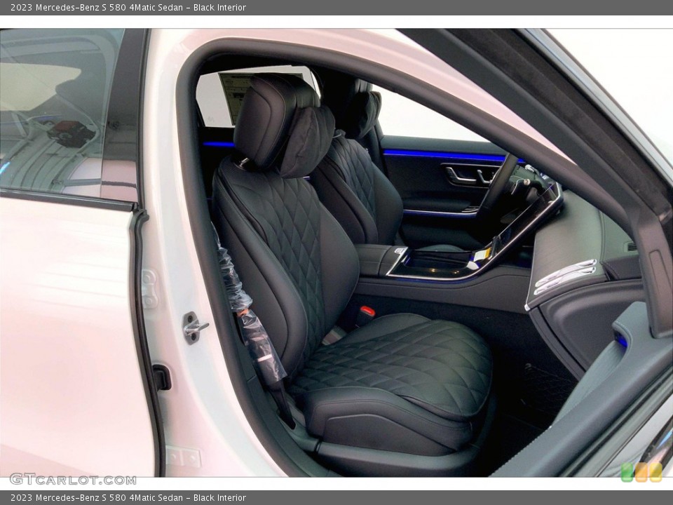 Black Interior Photo for the 2023 Mercedes-Benz S 580 4Matic Sedan #145156948