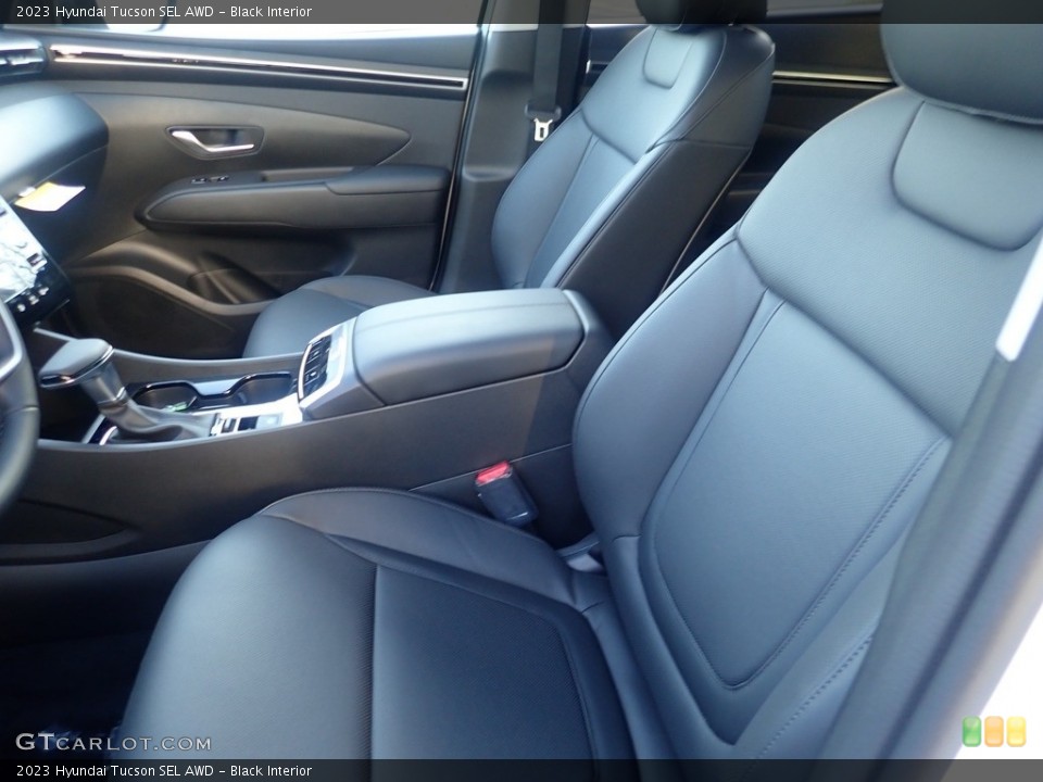 Black Interior Front Seat for the 2023 Hyundai Tucson SEL AWD #145159585