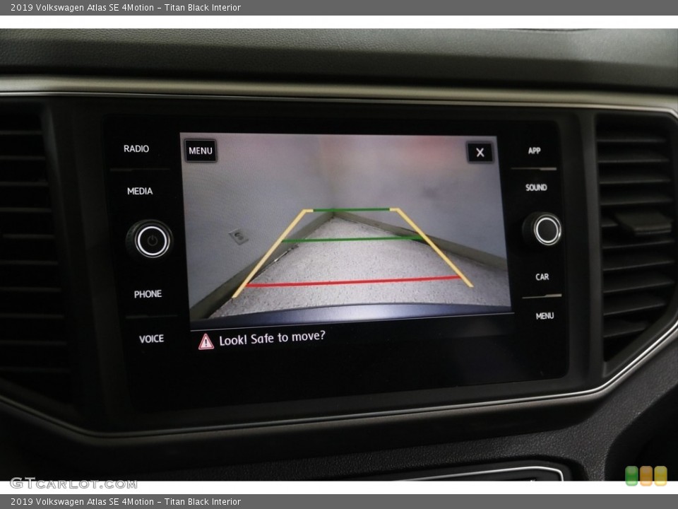 Titan Black Interior Controls for the 2019 Volkswagen Atlas SE 4Motion #145164898