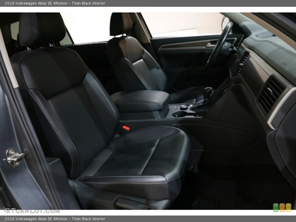Titan Black 2019 Volkswagen Atlas Interiors