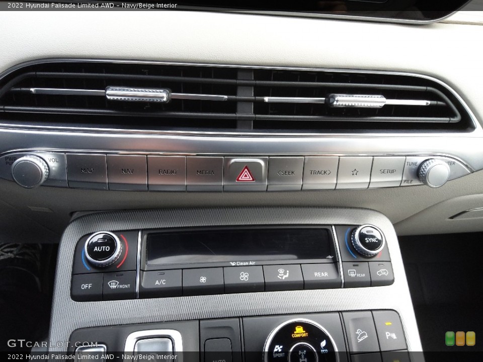 Navy/Beige Interior Controls for the 2022 Hyundai Palisade Limited AWD #145184625