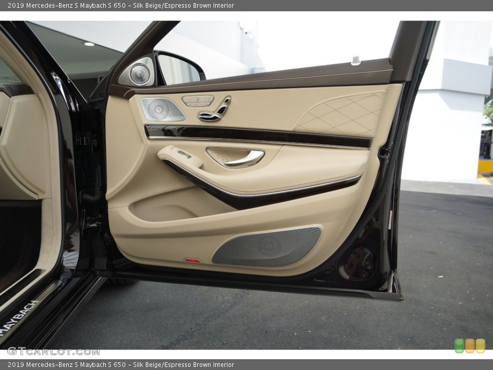 Silk Beige/Espresso Brown Interior Door Panel for the 2019 Mercedes-Benz S Maybach S 650 #145195987