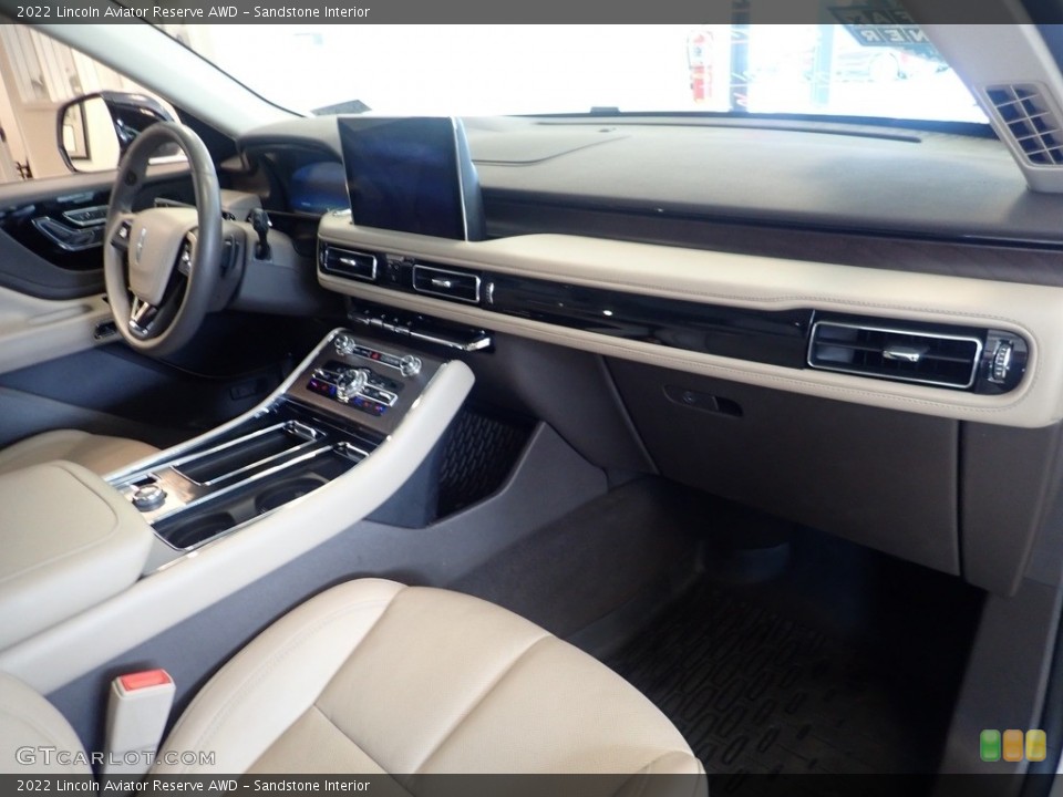 Sandstone Interior Dashboard for the 2022 Lincoln Aviator Reserve AWD #145200794