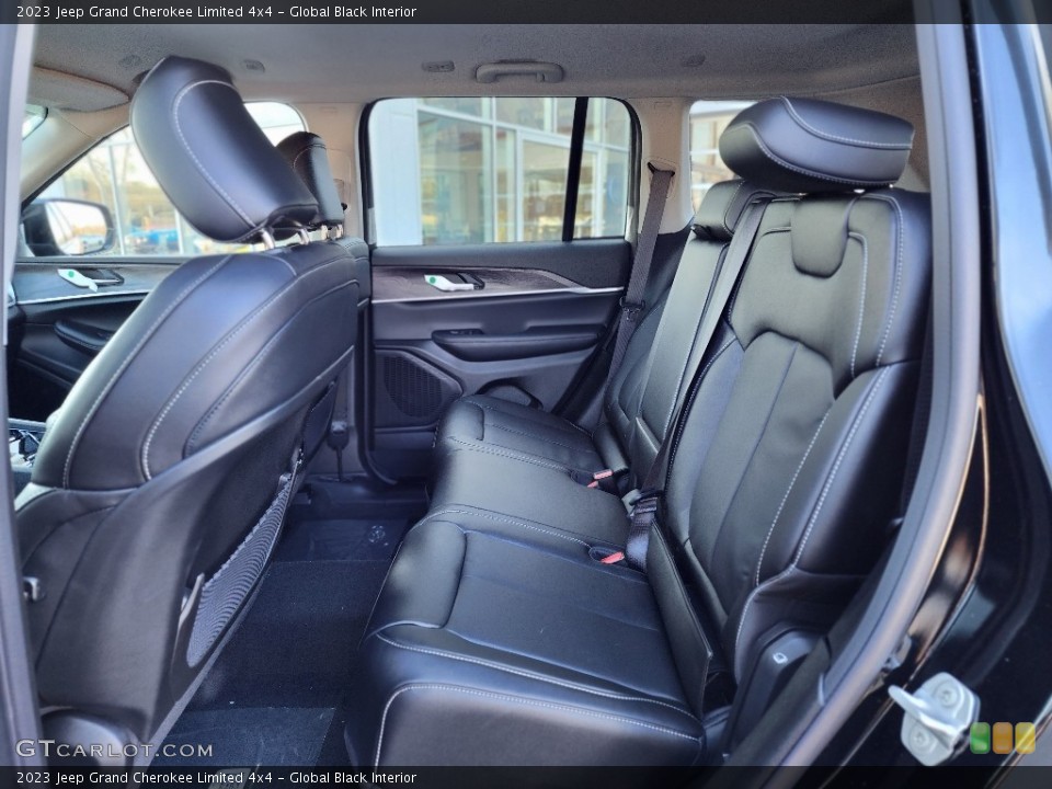 Global Black Interior Rear Seat for the 2023 Jeep Grand Cherokee Limited 4x4 #145201151