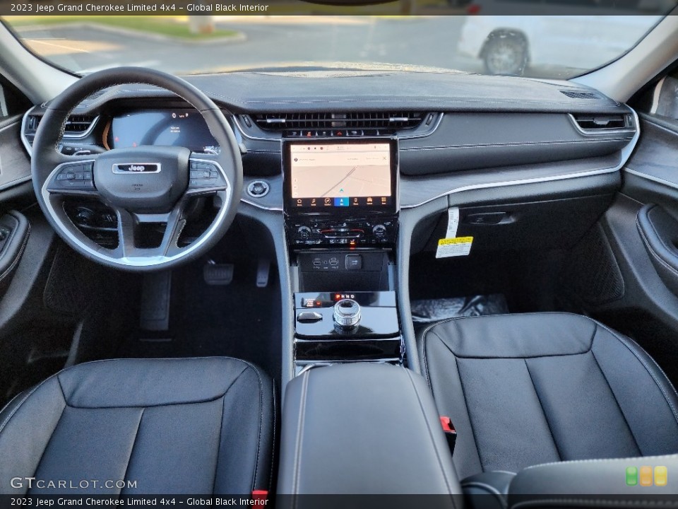 Global Black Interior Photo for the 2023 Jeep Grand Cherokee Limited 4x4 #145201199