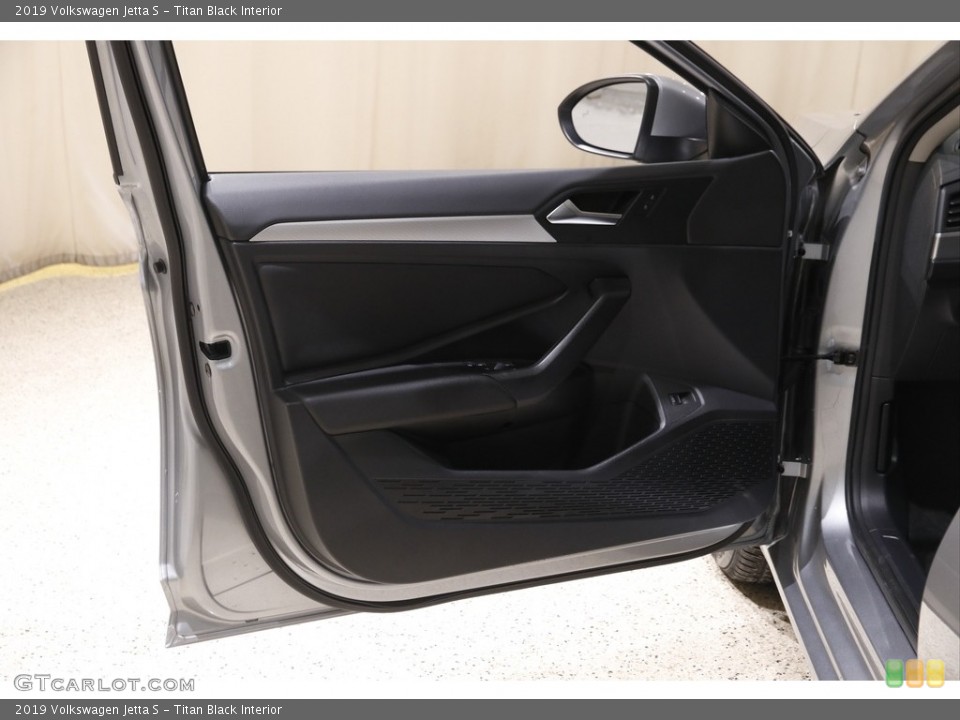 Titan Black Interior Door Panel for the 2019 Volkswagen Jetta S #145204553