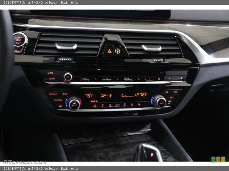 Black Interior Controls for the 2020 BMW 5 Series 540i xDrive Sedan #145220141