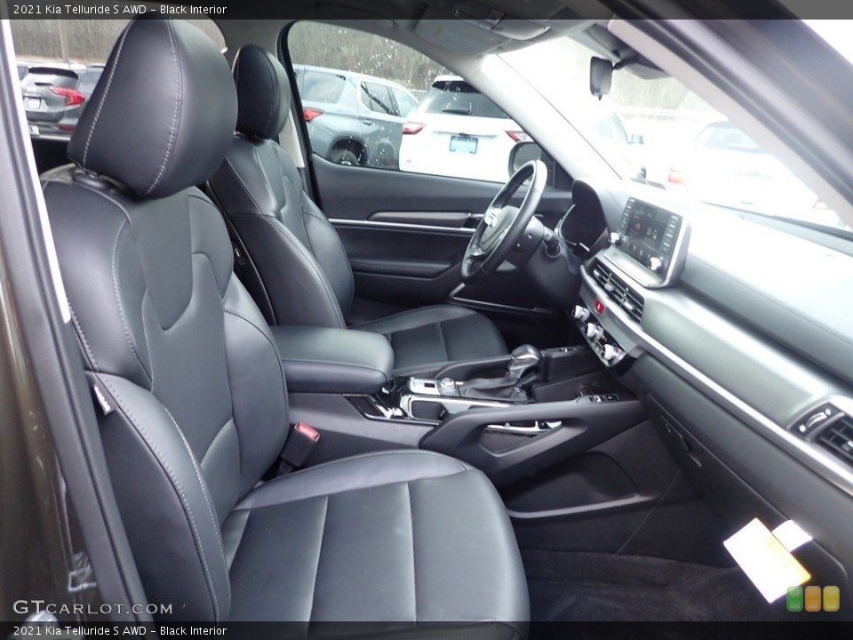 Black Interior Front Seat for the 2021 Kia Telluride S AWD #145221993