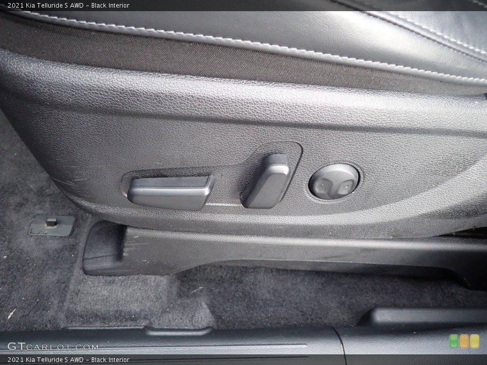 Black Interior Controls for the 2021 Kia Telluride S AWD #145222155