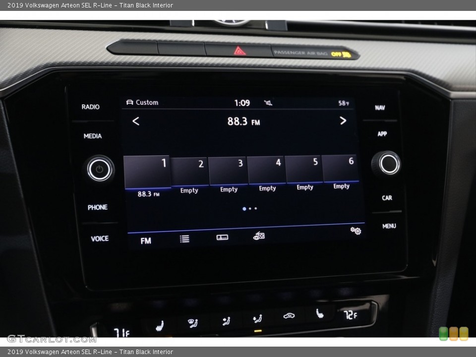 Titan Black Interior Controls for the 2019 Volkswagen Arteon SEL R-Line #145222422